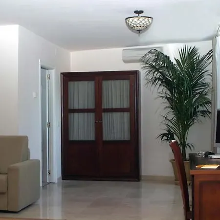 Charming Espacio Azahar Affittacamere 2*